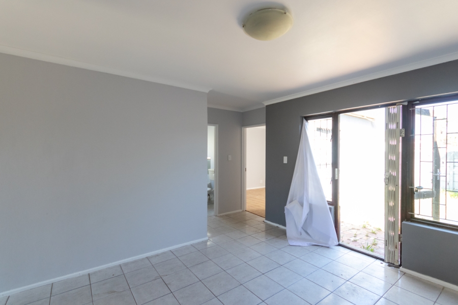 3 Bedroom Property for Sale in Summer Greens Western Cape